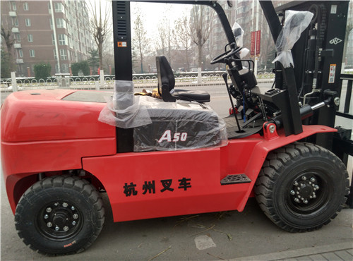 北京吊装公司搬运各种精密设备定位就位