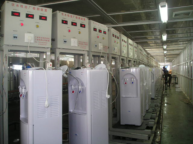 饮水机生产线4